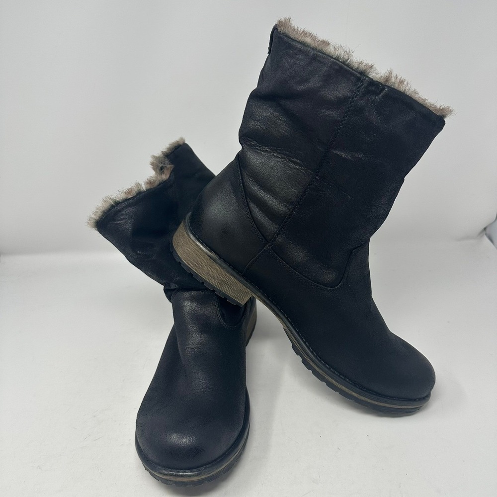 Candie's Boots Women 10 Black Mid-Calf Faux Fur Lined Fold Over Snap Lug Sole